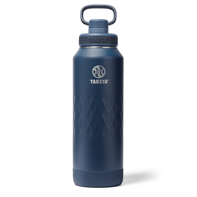 takeya-sport-water-bottle-a7 TKS_SP25_SptBtl_Indigo_40oz_51348_v1_SHD.png
